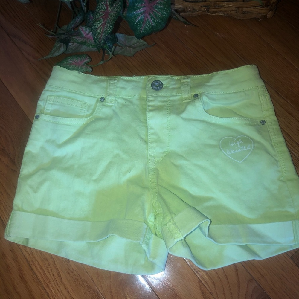 New size 12 kids shorts